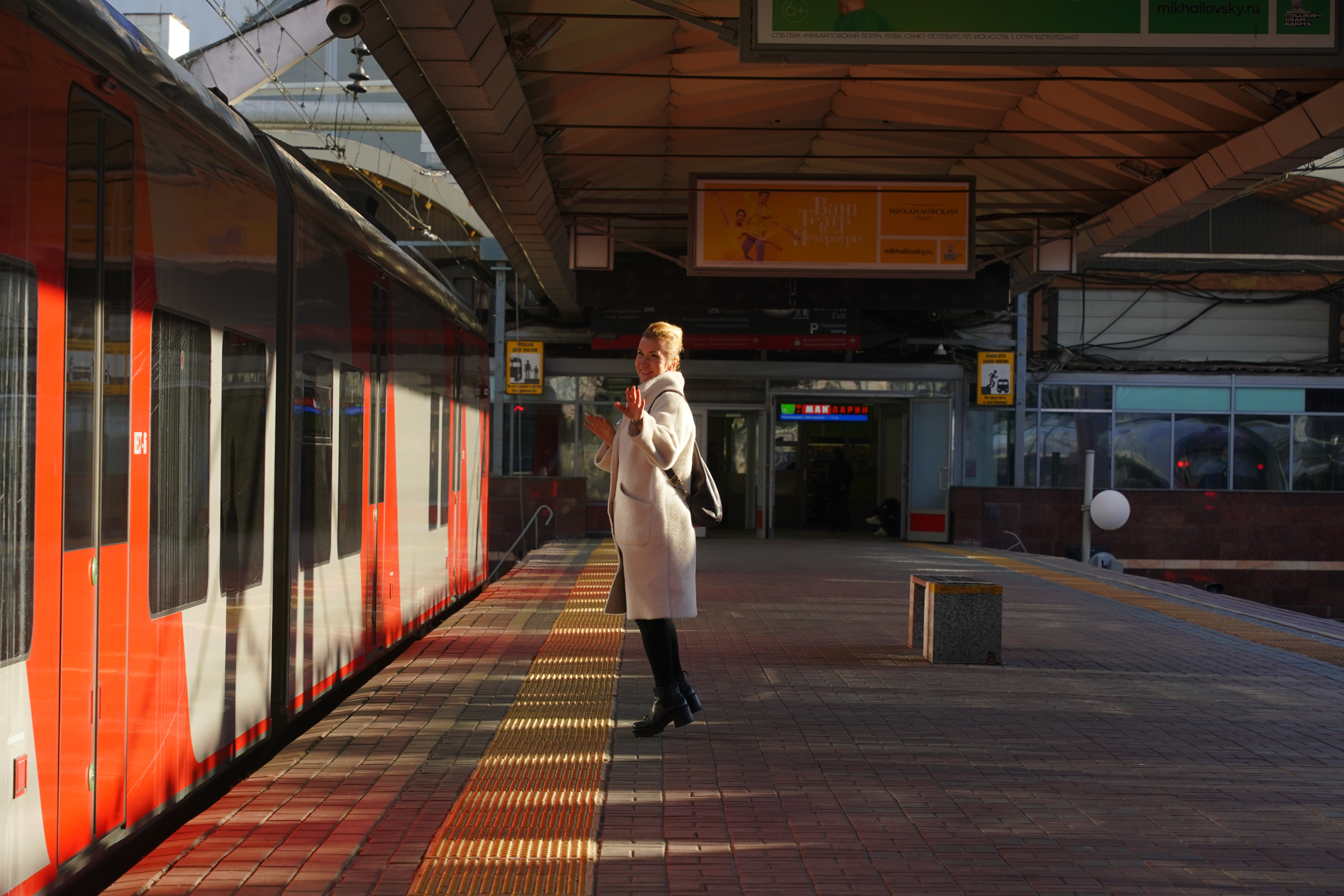 На Курском вокзале поезда начали останавливаться только у трех новых платформ