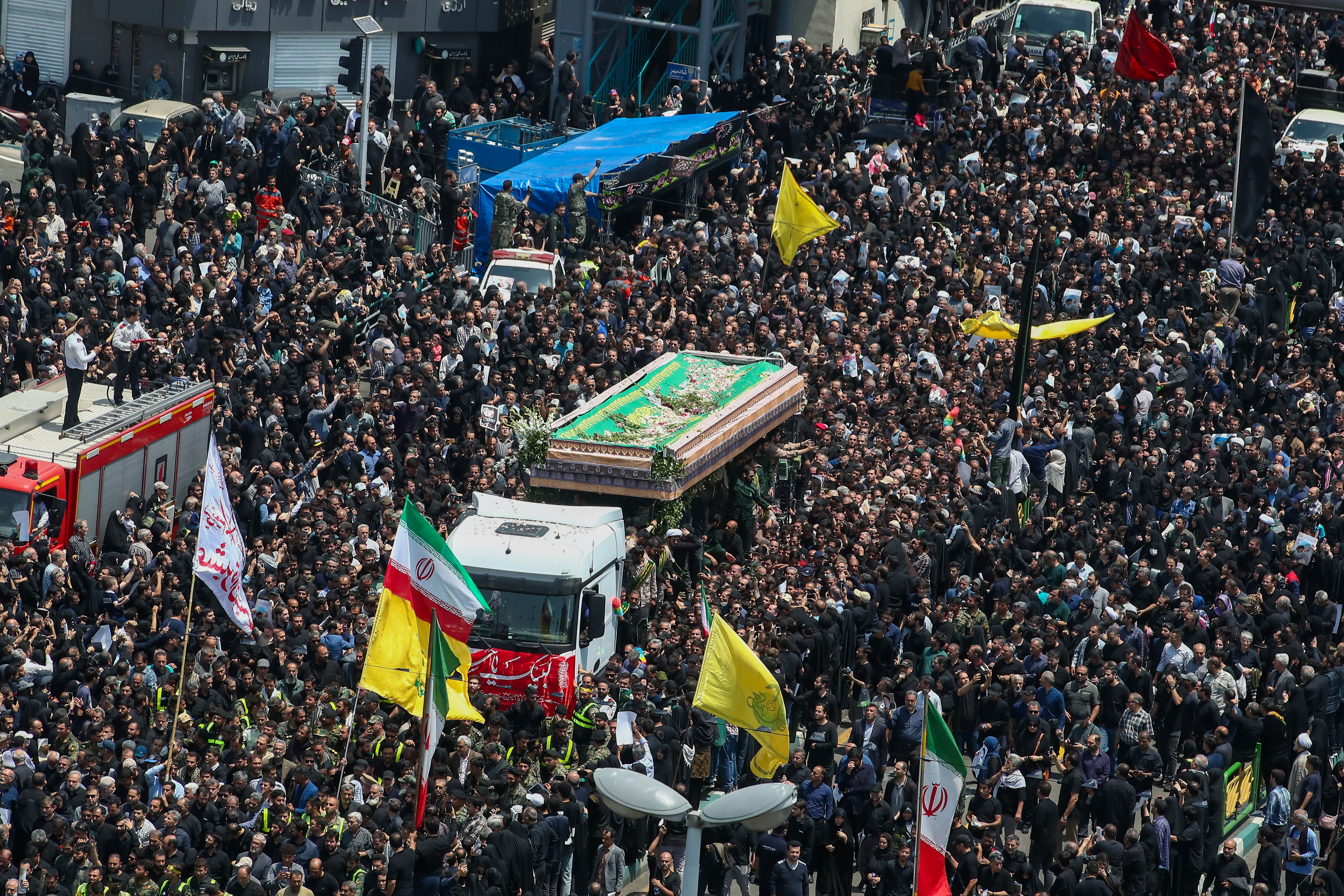 Истинный траур и цинизм США: Как прощались с президентом Ирана Раиси