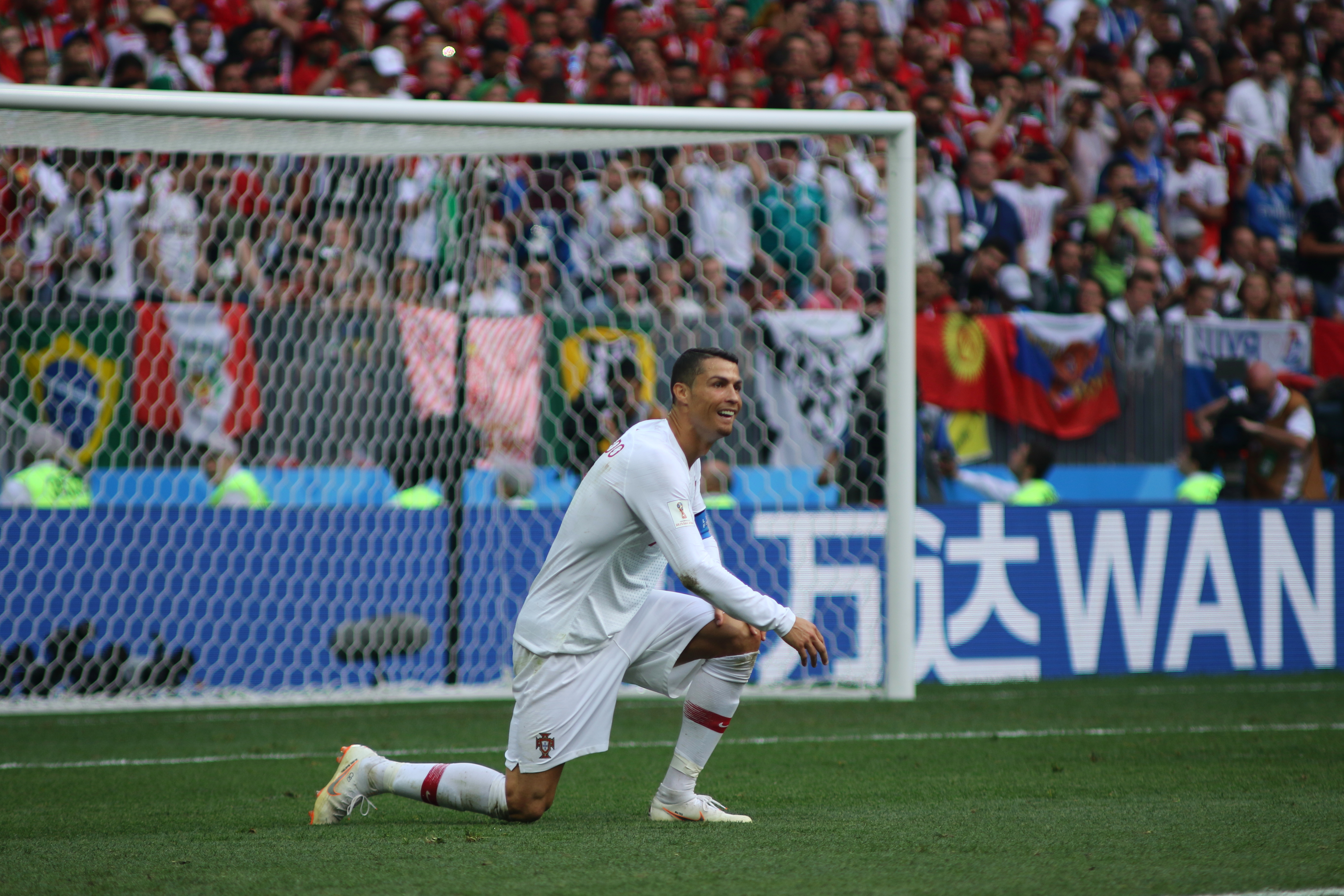 Чемпионат мира по футболу: Роналду голом с пенальти помог Португалии победить Гану