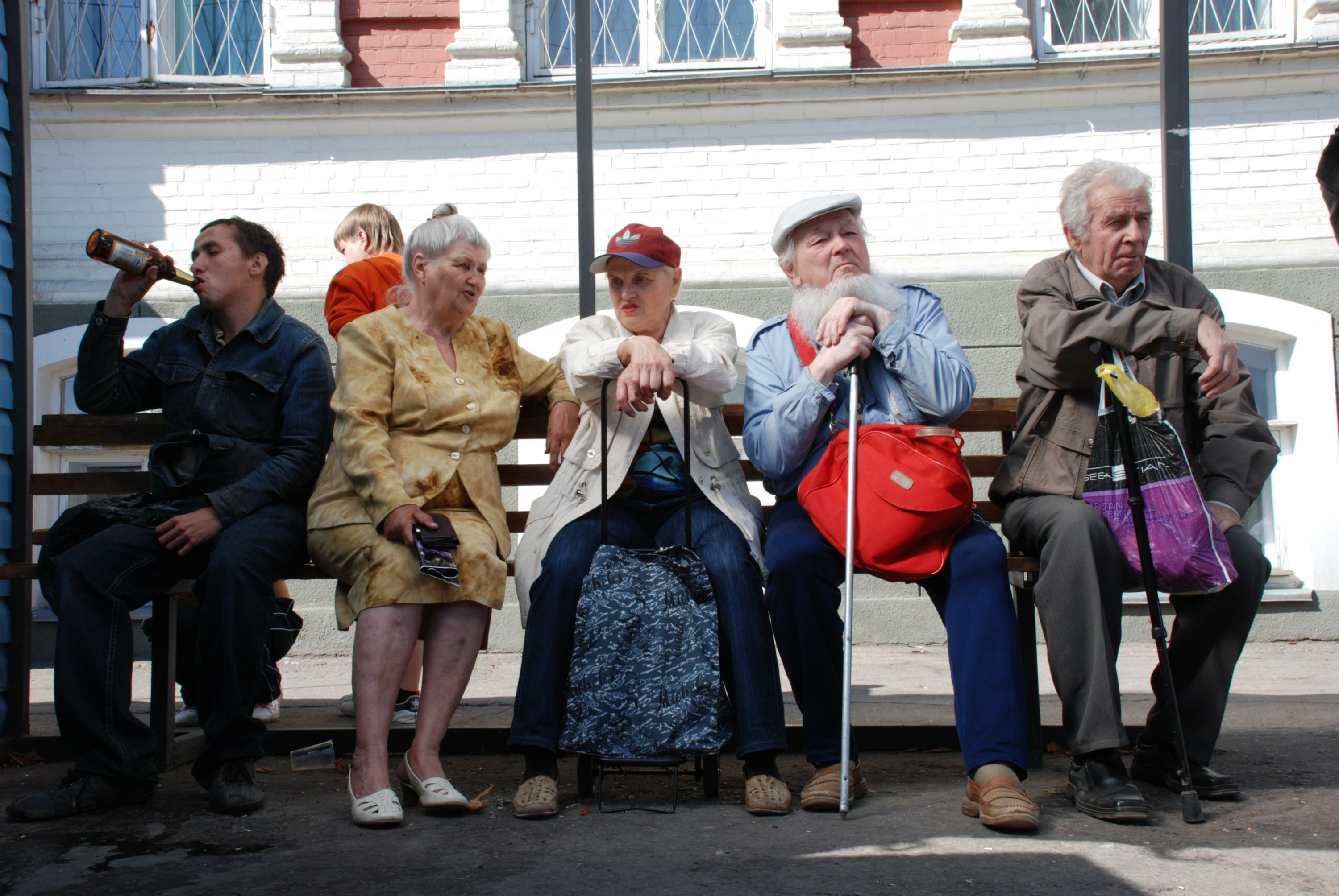 Путин подписал два закона касающиеся пенсий: основные изменения