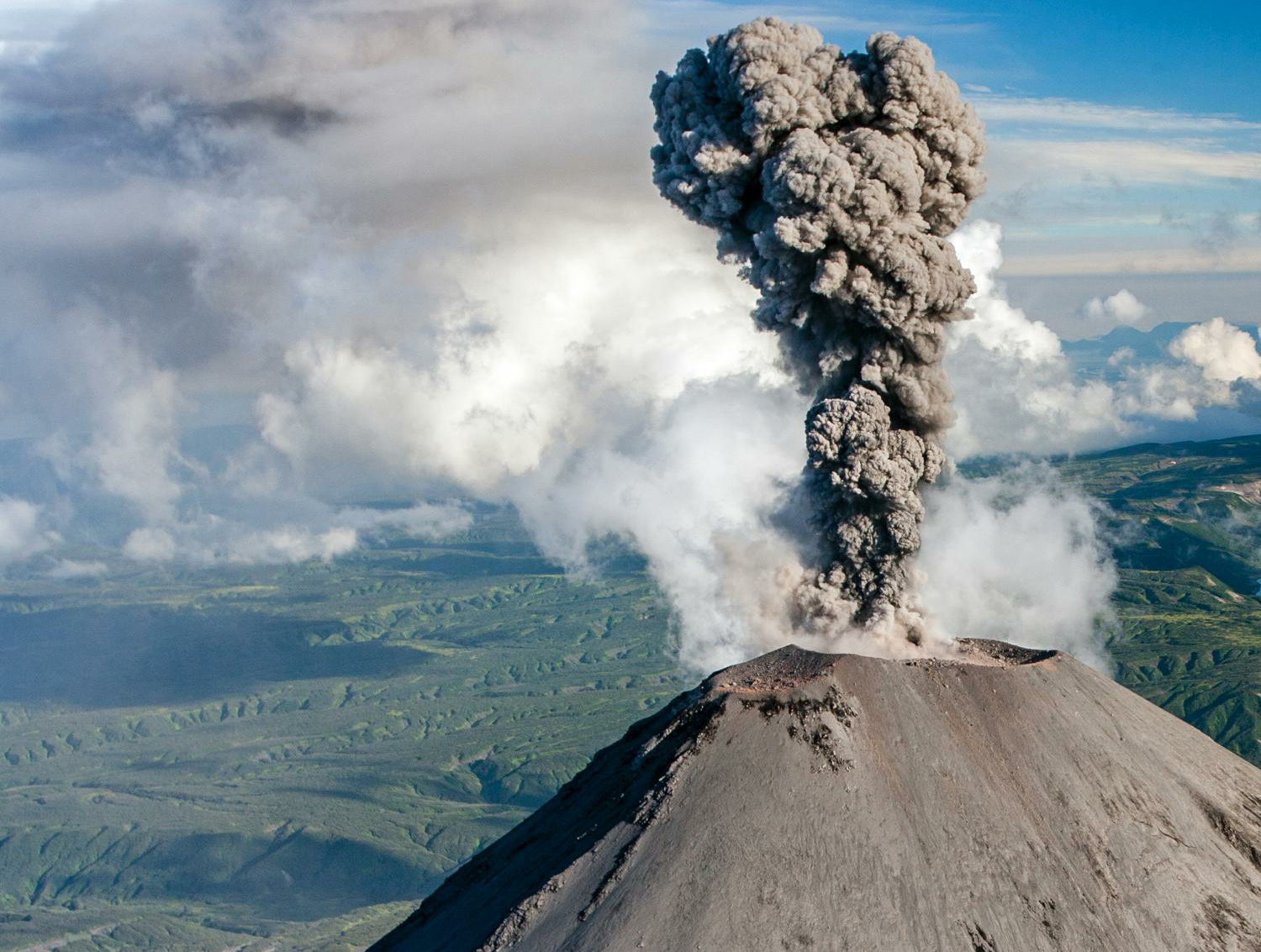 Извержение вулкана загрязнение атмосферы