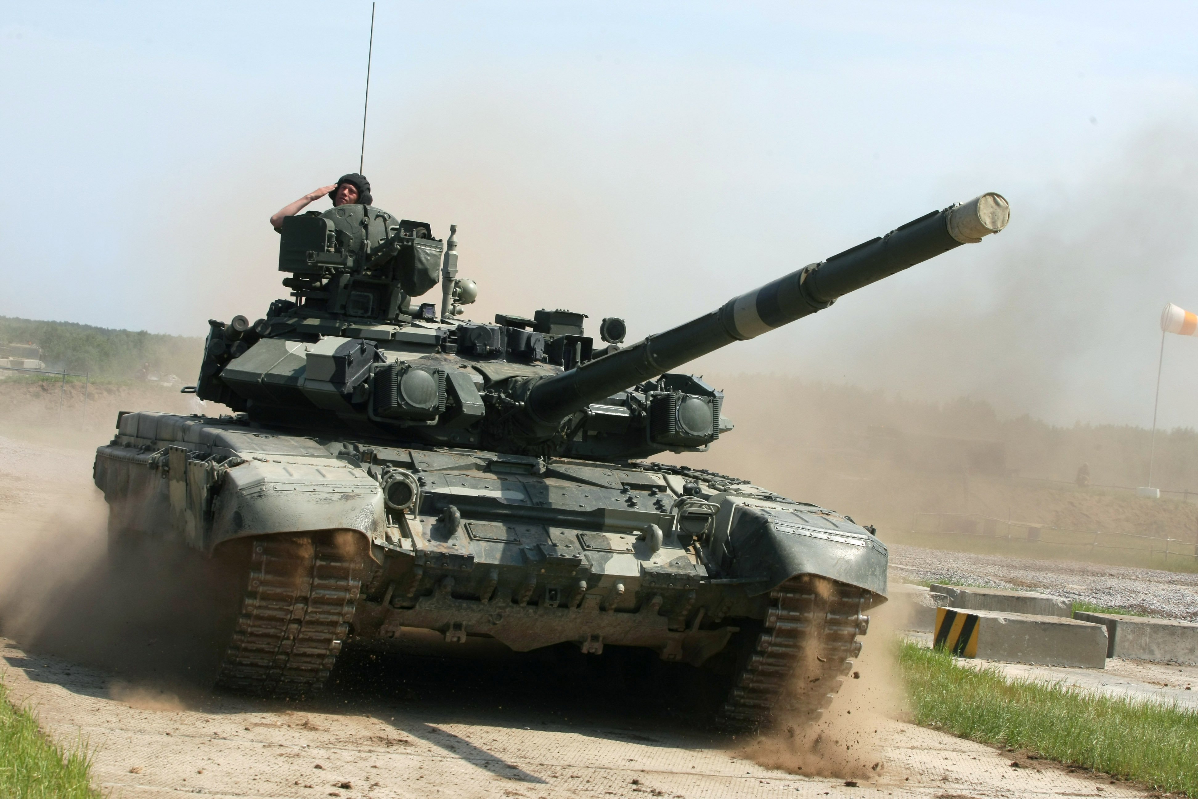 Танк т-90 в Сирии