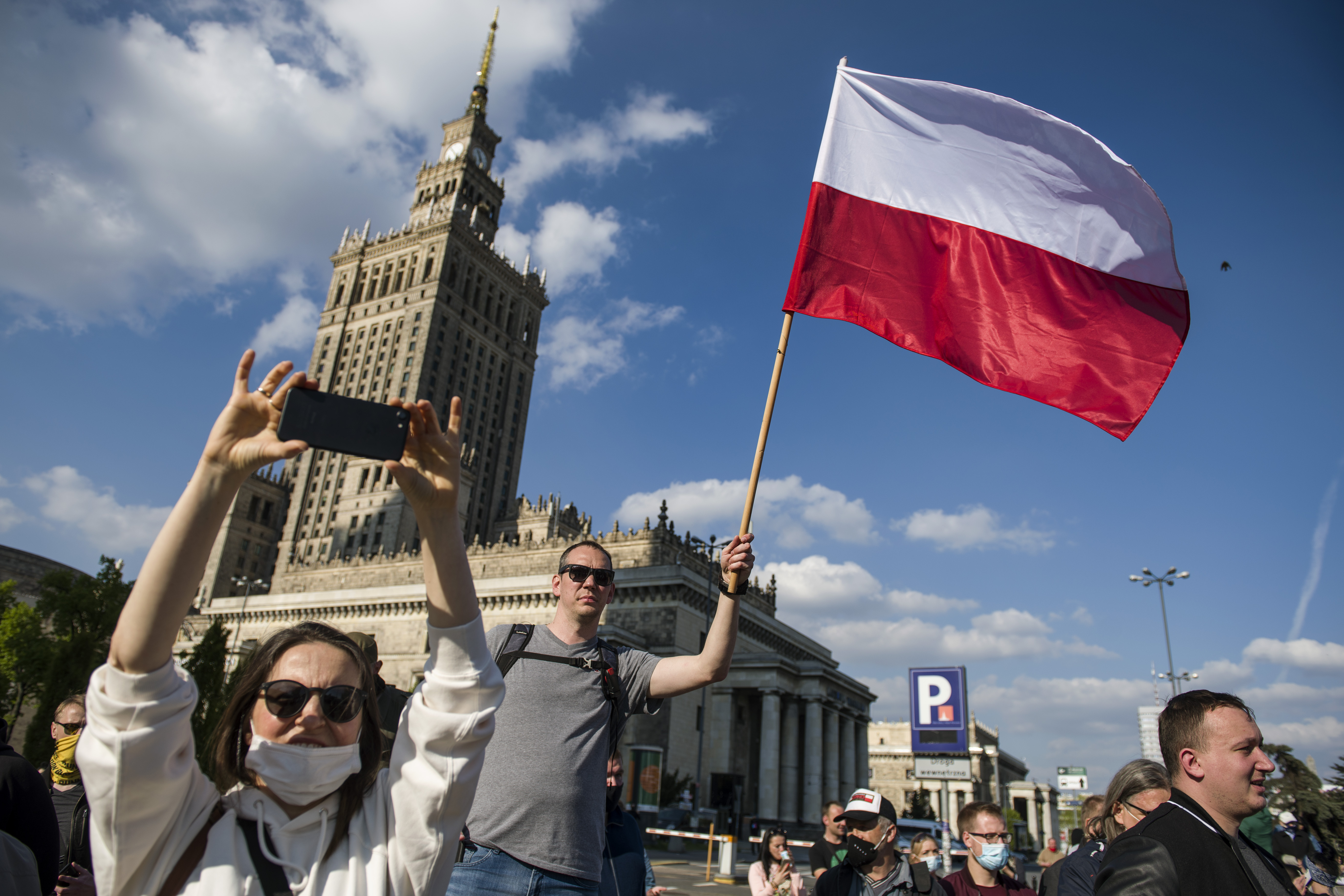 За польшу да. Российско-польские отношения. Польша и Россия отношения. Поляки в Европе. Польша Россия политика.