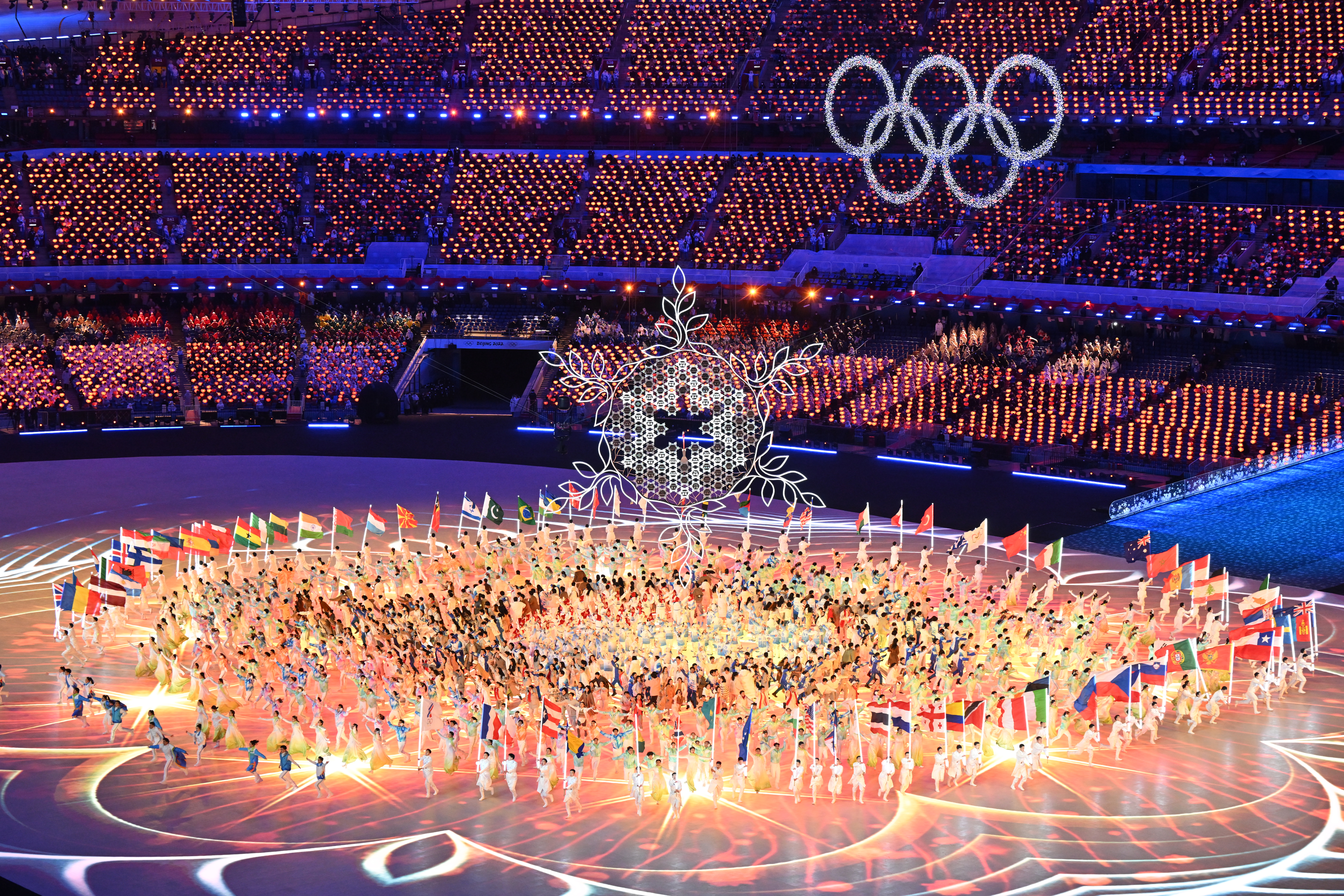Какие олимпийские игры проходят в россии. Олимпийские игры в Пекине 2022. Стадион в Пекине к Олимпиаде 2022. Церемония закрытия Олимпийских игр в Пекине 2022.