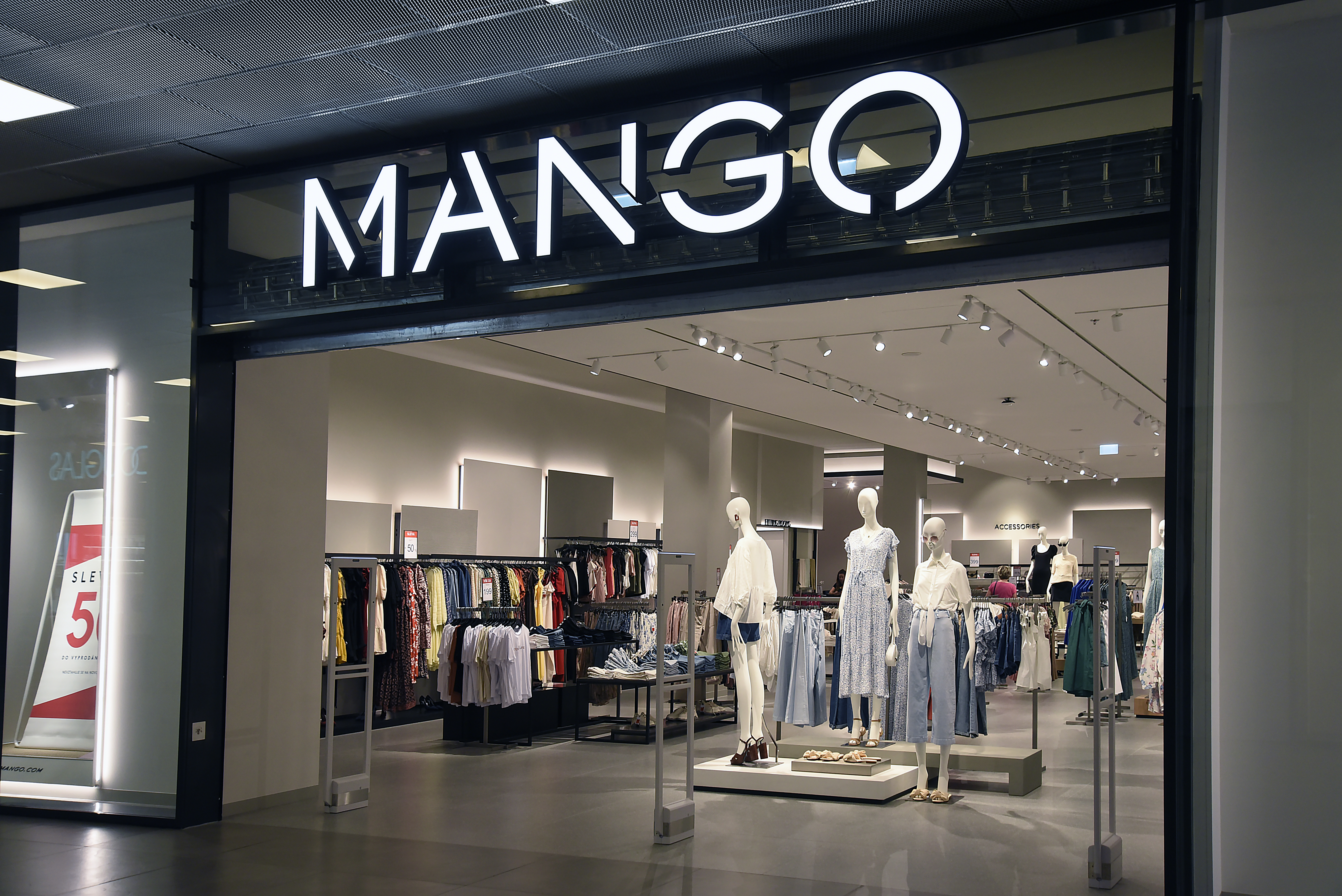 <b>Mango</b>, магазин одежды, 1, микрорайон ИКЕА, Химки - Яндекс Карты.