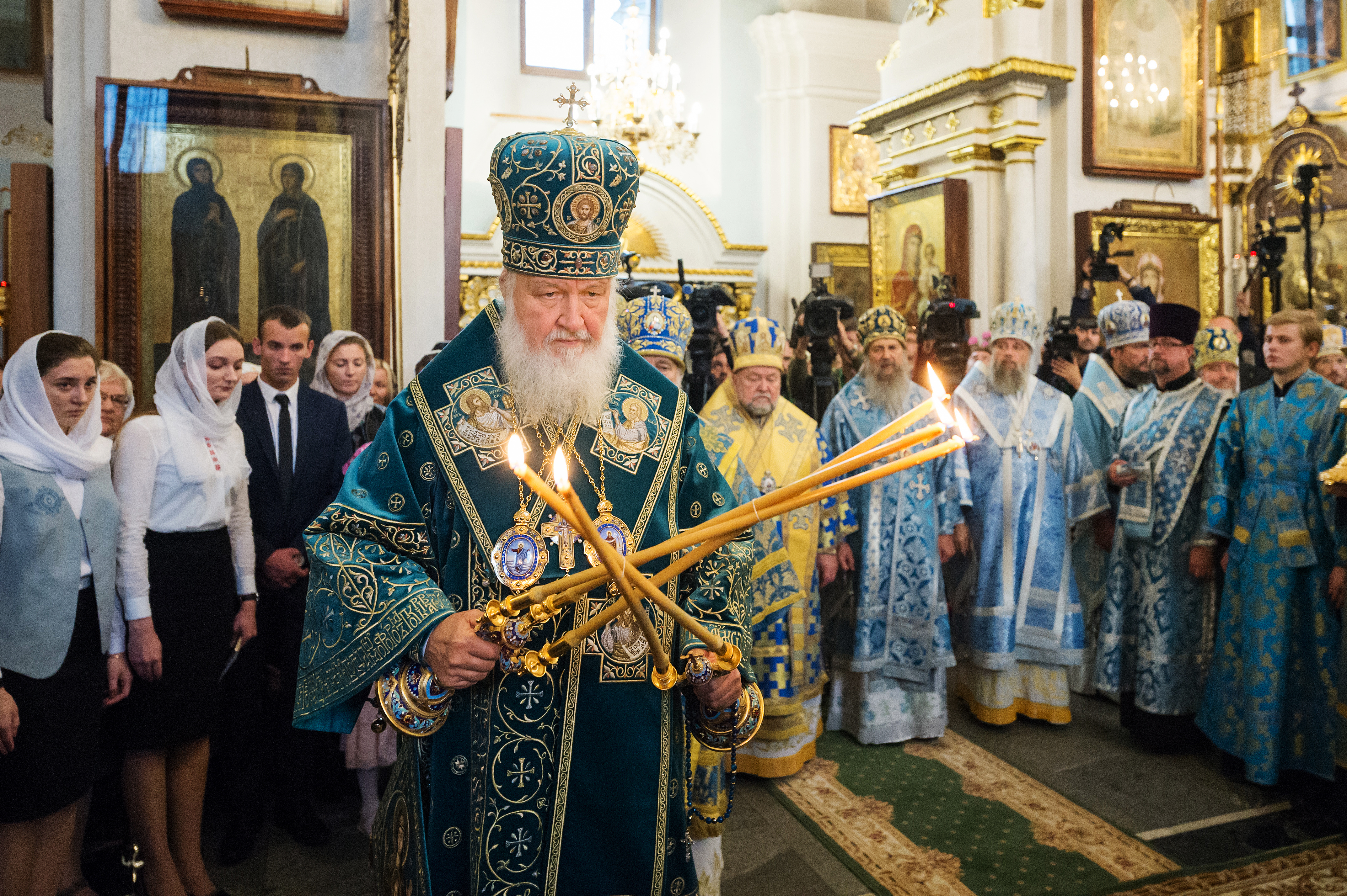 Богослужение в кафедральном соборе минска