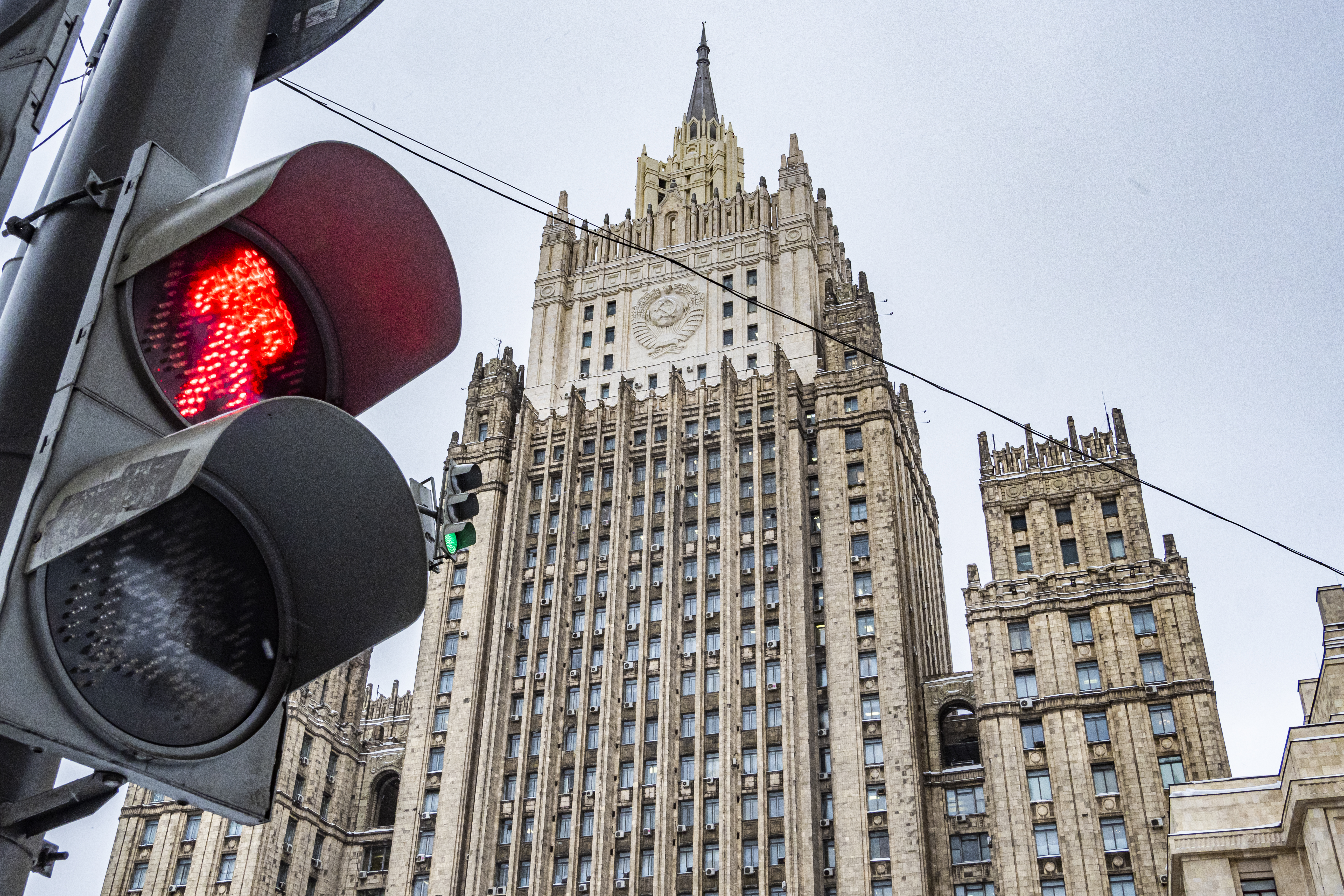 Сша запретили въезд. МИД США здание. МИД Москва.