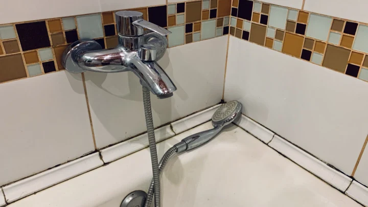 Горячую воду простят? Жители России смогут получать перерасчет за ЖКХ автоматом