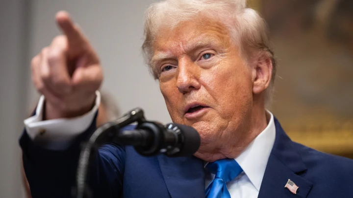 Трамп забрал свои слова обратно: Экономика России пока пыхтит. Но повод для беспокойства есть