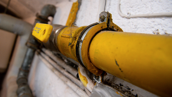 Один неверный шаг лишит Токио газа: Эксперт о выходе Японии из Сахалина-2