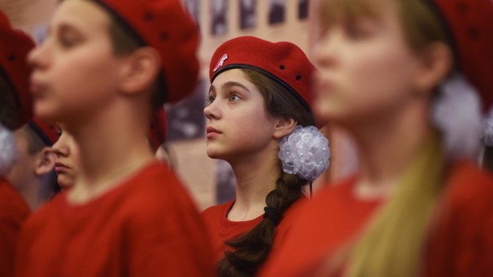 Балицкий: ряды РДДМ Движение Первых пополнили более 2800 юных запорожцев