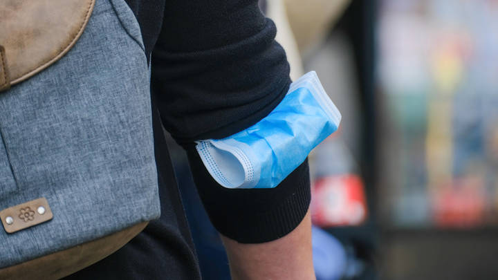 Корона, вакцины и новый локдаун: Доктор Мясников заявил о непростой ситуации