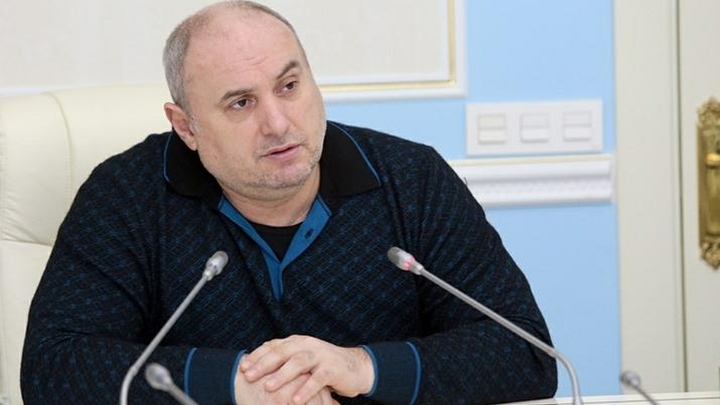 СКР ищет доказательства новых преступлений мэра Махачкалы