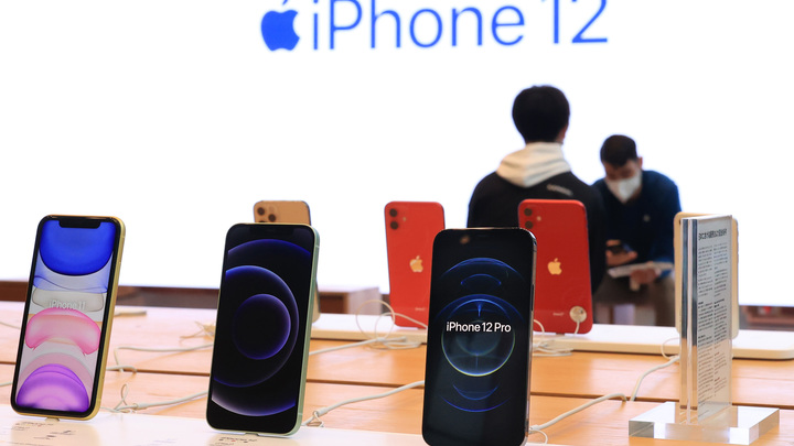 Apple возобновит продажи iPhone 12 mini