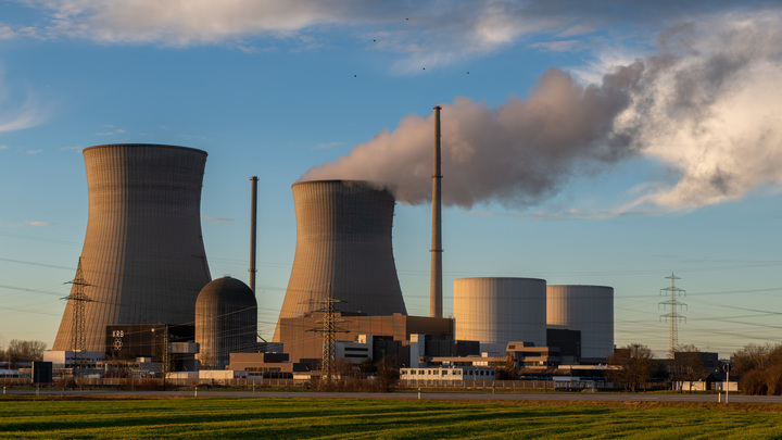 Украинцы не интересуют: Эксперт объяснил выгоду Вашингтона от удара по ядерной безопасности