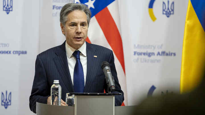 Блинкен не смог удержаться в рамках дипломатии на переговорах с Лавровым - дошло до угроз