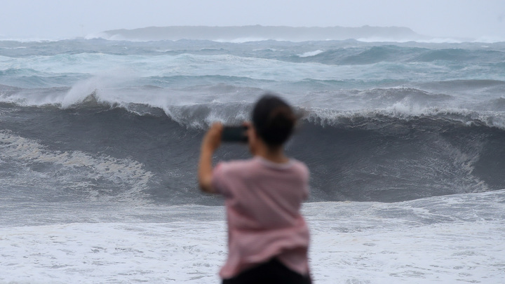 Тайфун Хиннамнор: почему его называют супертайфуном и что грозит русским