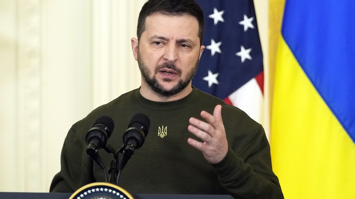 Мелкая месть Зеленского: Глава Украины ввёл персональные санкции против президента Сирии