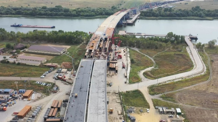 На трассе М-4 Дон в Ростовской области появятся 15 новых мостов