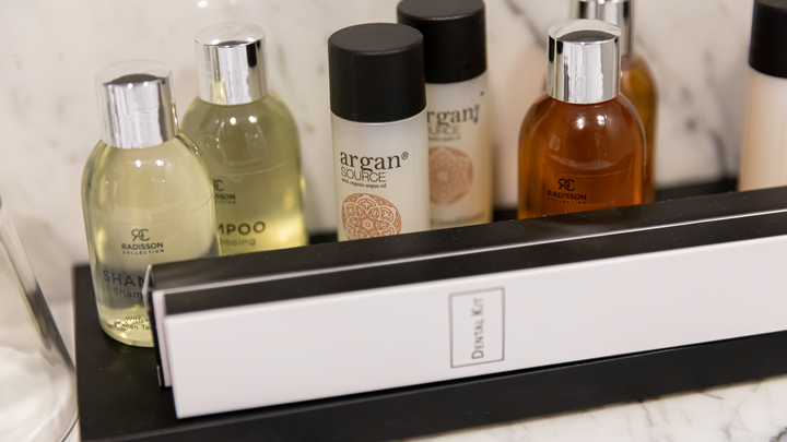 Есть ли разница между дорогим и дешёвым шампунем? Рассказывает дерматолог