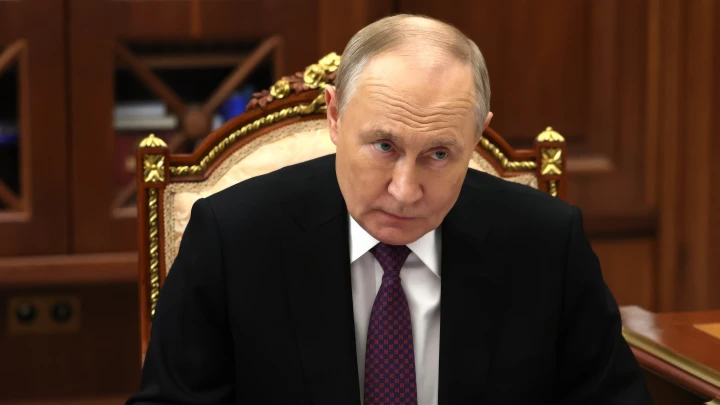 Владимир Путин пообещал новые крупные выплаты жителям Курской области