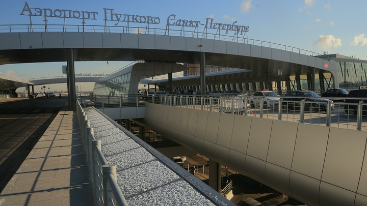 СМИ: в Пулково действует третий уровень безопасности