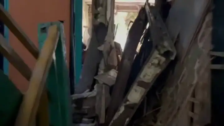 МЧС опубликовало видео после взрыва бойлера в доме в Иркутске