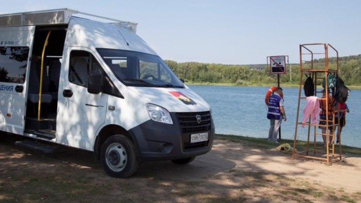 Жителей Кемерова начали штрафовать за купание в Красном озере