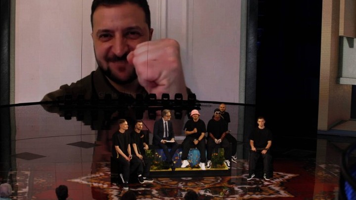 Монстрик начал скалиться на создателей - Захарова