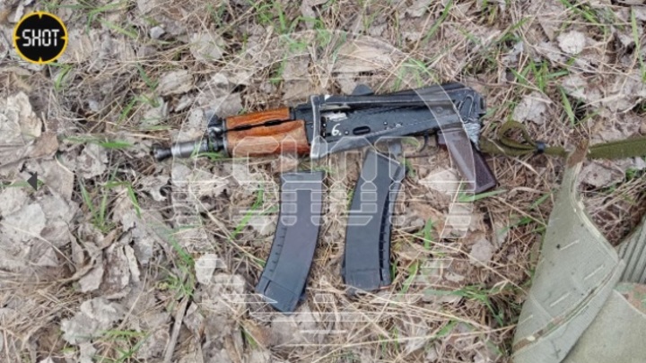 Украинский самолёт упал в Брянской области, пилот задержан русскими пограничниками