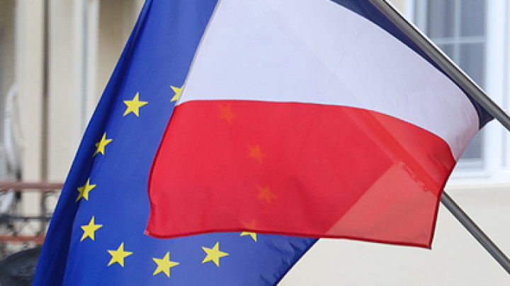 Париж пообещал усилить давление на Москву за ракетные удары по энергетике Украины