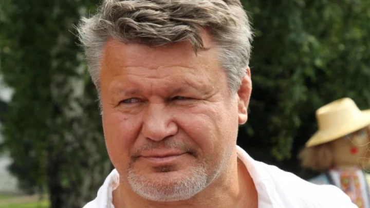 Олег Тактаров прокомментировал поражение Умара Нурмагомедова: «Совершил мимолетную ошибку»
