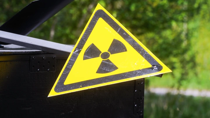 Медведев объяснил, чем ответит Россия на грязную бомбу Украины