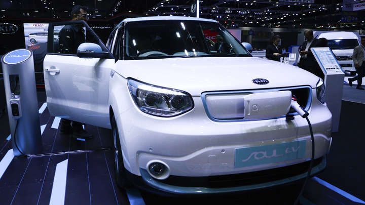 Первый и Семейный: По госпрограммам в России продано 8 тысяч автомобилей KIA Rio