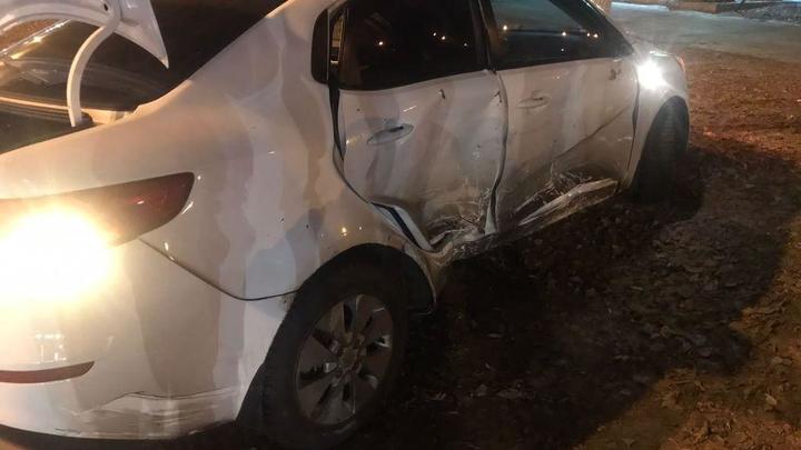 29-летний водитель Kia без прав устроил ДТП в Самаре с вылетом на газон
