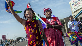 Жетілген қисық әйелдер порносы