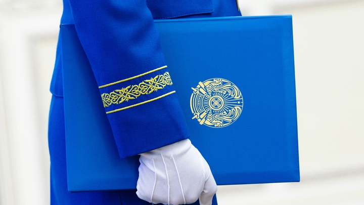 Казахстан, чтобы не попасть под антироссийские санкции, ведёт постоянные консультации с США и ЕК