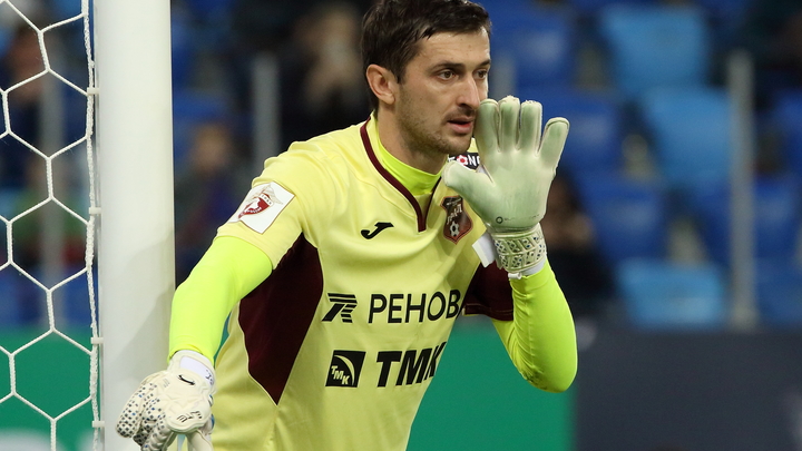 Вратарь с западной Украины расторг контракт с ФК Урал. В клубе не возражали