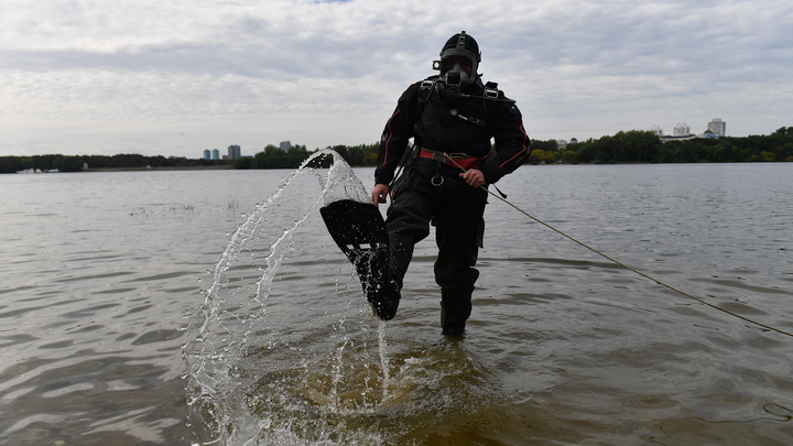 Водолазы нашли тело: В реке Иня утонул ребёнок