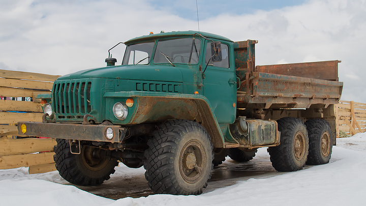 Нижегородского чиновника задержали за продажу «списанной» военной техники
