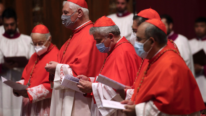 Ватикан ужесточил правила для впавших в блуд