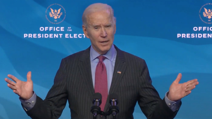 Собчак припомнила о связи с Байденом: Ого