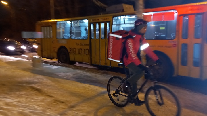 В новый район Екатеринбурга направят три троллейбусных маршрута