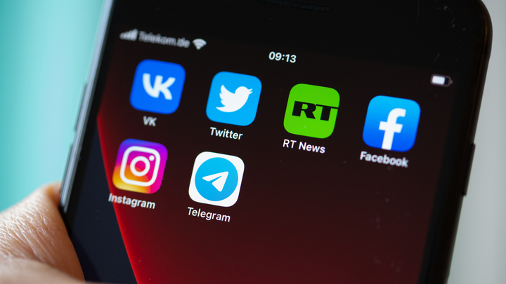 А в Telegram придете? Губернатор Самарской области Дмитрий Азаров отказался от Instagram