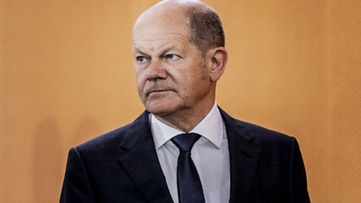 CBS срезал Шольца на вопросе о конфликте на Украине