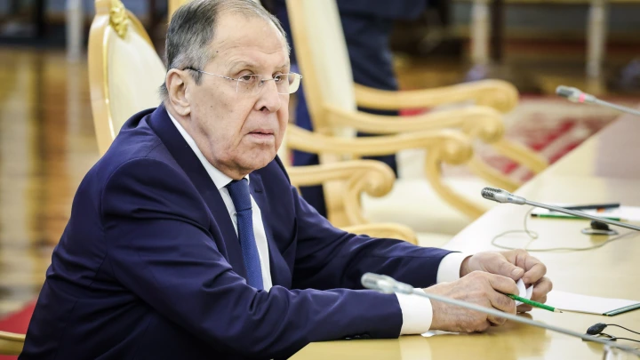 Лавров: Путин подтвердил стремление к мирному урегулированию на Украине