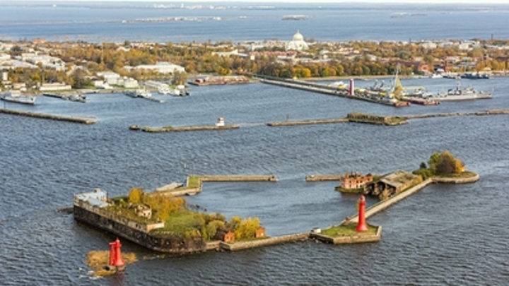 Кронштадт превратят в курорт: Что притягивает туристов в городе