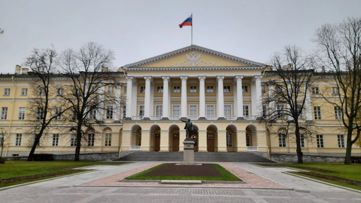 В России предложили возродить Институт благородных девиц