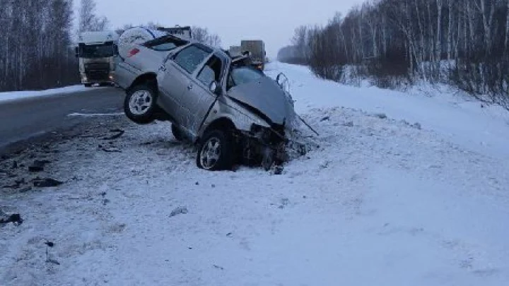 Две женщины погибли в Рождество на дорогах Новосибирской области