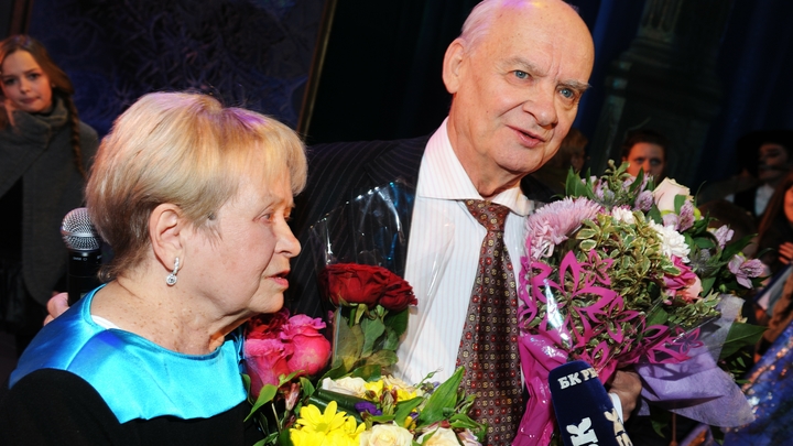 Пахмутова отметила день рождения - впервые за долгие годы без мужа. Лещенко пристыдил сплетников